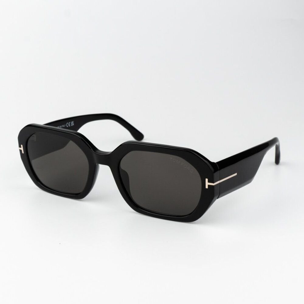 Tom Ford Women Sunglasses Black Smoke Square VERONIQUE-02 FT0917 01A